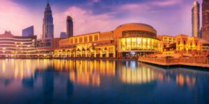 How Many Shops in Dubai Mall