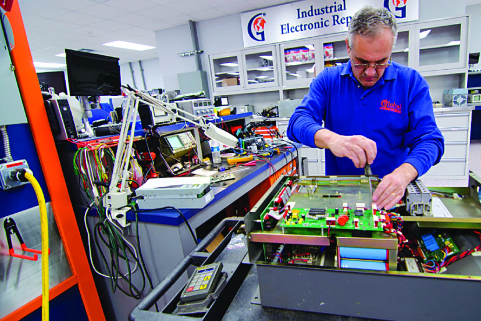 Expert Electronic Repair: Reliable Electronics Repair Shop