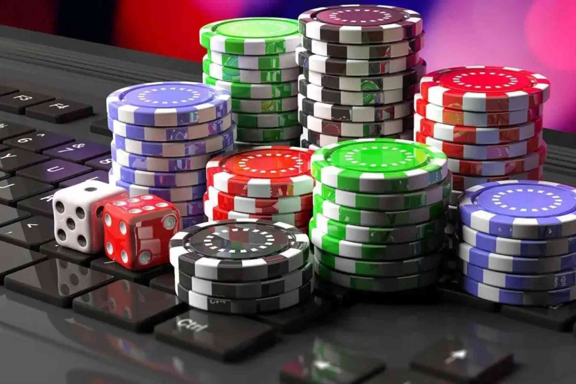 How do online casinos secure game sessions?