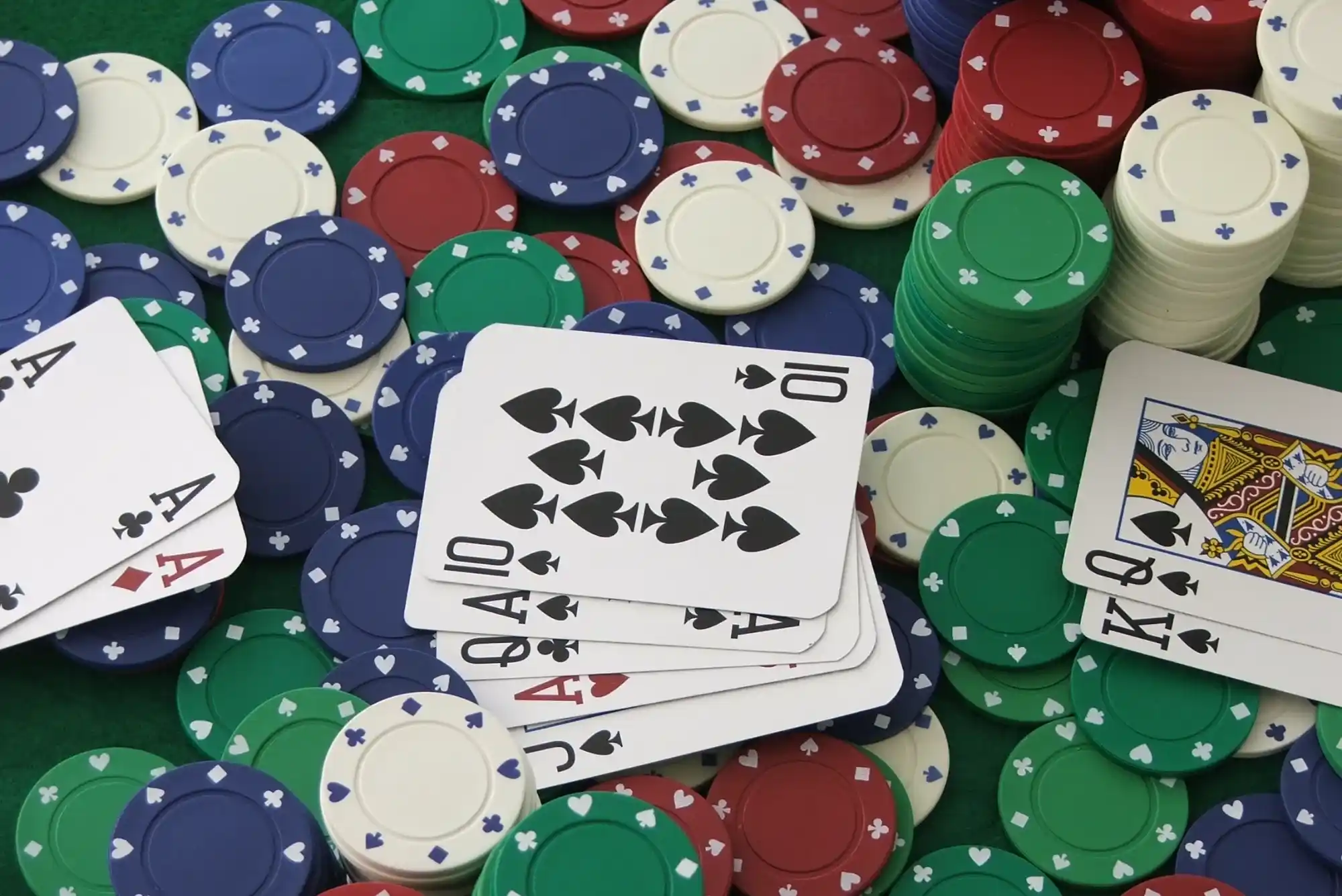 What are the Top Texas Hold'em Tips for Beginners