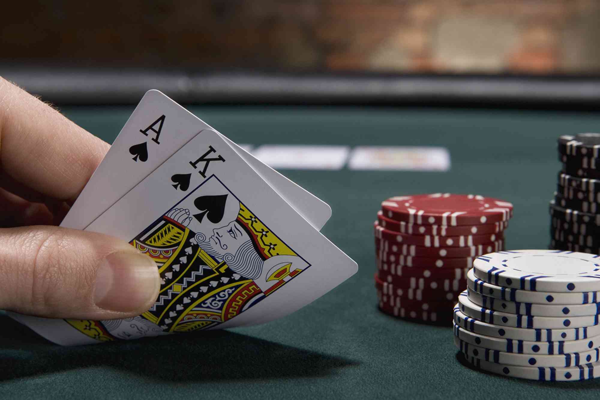 What’s the Easiest Way to Learn Blackjack Online